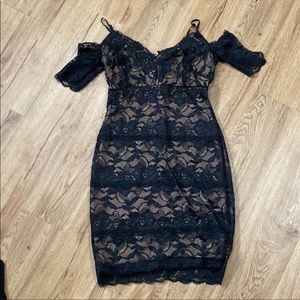 Guess lace dress size small - great condition!